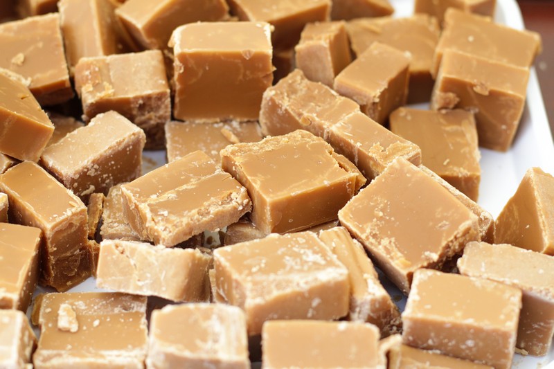 Browniebox met 15 heerlijke fudgy-brownies (ook glutenvrije keuzes) - 22,50 EUR
